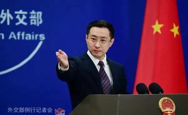 大陸外交部發言人林劍。（圖/翻攝新浪微博）