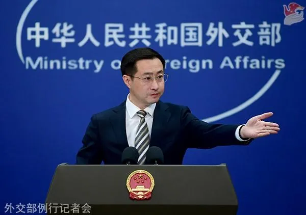 大陸外交部發言人林劍今天主持例行記者會。（圖／翻攝大陸外交部）