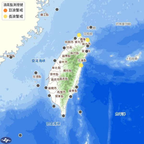 基隆北海岸、東北部、東部沿海易有長浪發生，目前新北（富貴角、龍洞）已觀測到３至５公尺的浪高。（圖/氣象署提供）