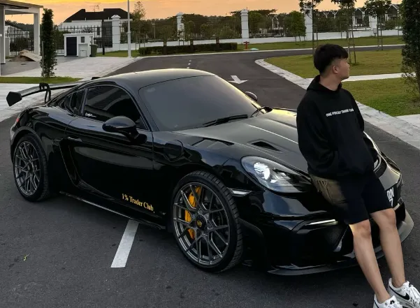 馬來西亞網紅蔡澤俊車禍身亡。（圖／翻攝自IG @zejun_____）