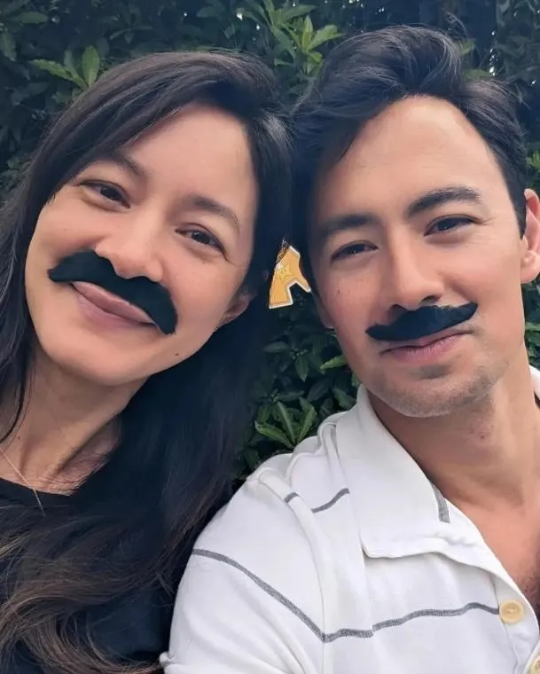 Janet與老公George結婚10週年，夫妻感情穩定。（圖／翻攝FB Janet Hsieh 謝怡芬）