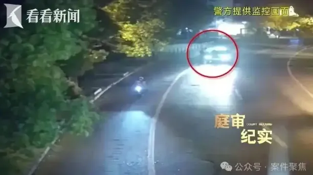 呂俊被塞進一輛車轉移至別墅。(圖/翻攝《看看新聞》)