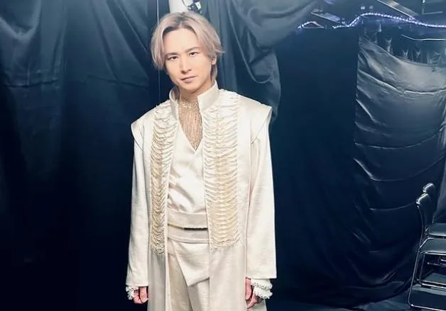 日本人氣團體DOMOTO成員堂本光一28日宣布結婚喜訊。（圖／翻攝IG koichi.domoto_kd_51）