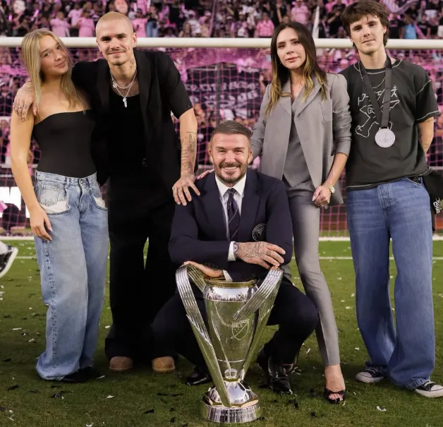 貝克漢家人合影未見長子。（圖／IG @davidbeckham）