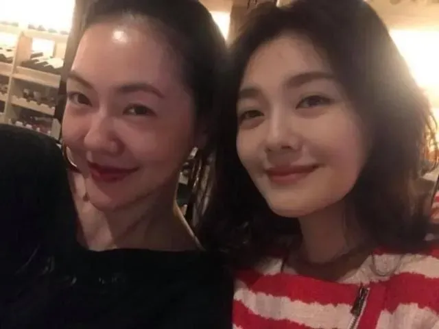 小S(左)與大S感情相當深厚。(圖/翻攝自小S 臉書)