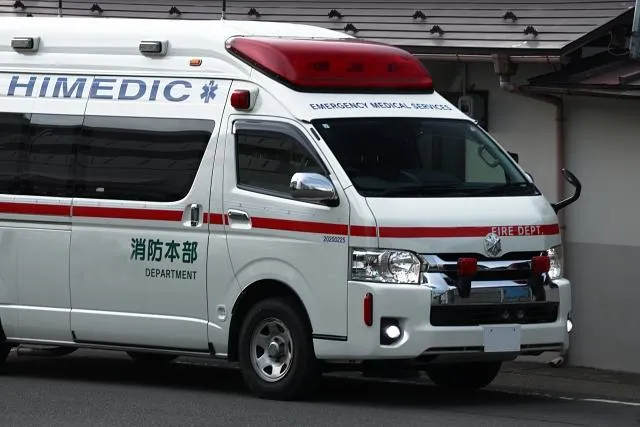 沖繩2民船海上翻覆，21人落水，送醫後2人不治身亡。（示意圖／PHOTO.AC）