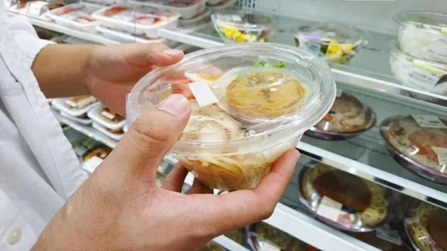 許多人選擇到超商購買早餐，認為方便又快速。（圖／Photo AC）