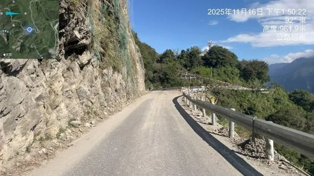 中橫公路台8線嵩山隧道附近、豁然亭附近路段12月3日起進行邊坡施工，期間交管採整點放行10分鐘。（圖／資料照／公路局東區養護工程分局提供）