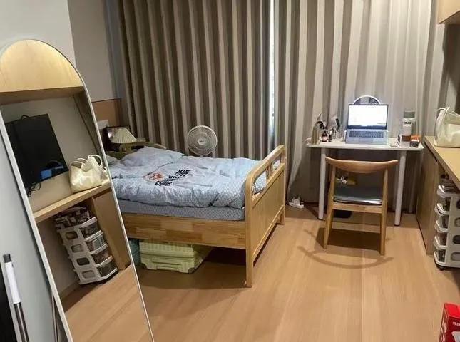 大陸一家養老院推出創新的青銀共居方案，開放部分房間供年輕人入住，月租金僅需6400元。（圖／翻攝《極目新聞》）