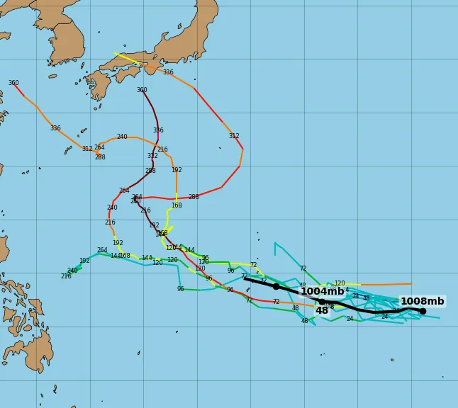 今年第13號颱風「白海豚」可能生成。（圖／翻攝自tropical tidbits）