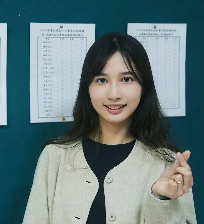 被分發到小港分局漢民派出所服務的女警王彤鈺。（圖／高雄市警局提供）