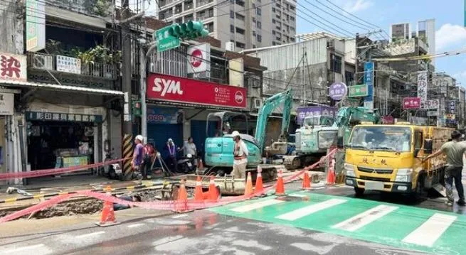 桃園八德區今發生瓦斯外洩意外。(圖/翻攝畫面)