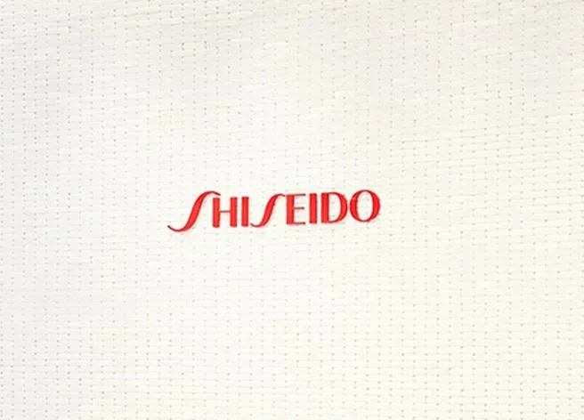日本美妝巨頭資生堂2019年收購美品牌「醉象」，但該品牌在2024年、2025年連2年業績低迷，讓這樁集團史上第2大收購案連出赤字。（圖／翻攝自日本資生堂官網）