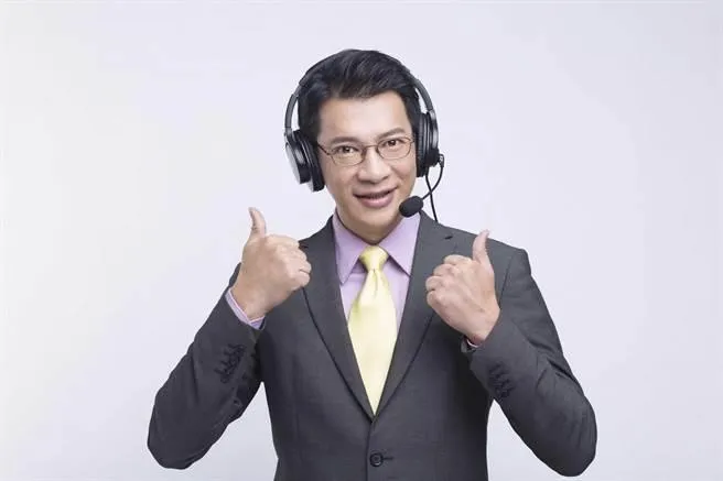 中華隊首次在WBC賽事中戰勝宿敵韓國隊，知名體育主播徐展元圓了13年前的「贏韓」夢想。（圖／狼谷娛樂提供）