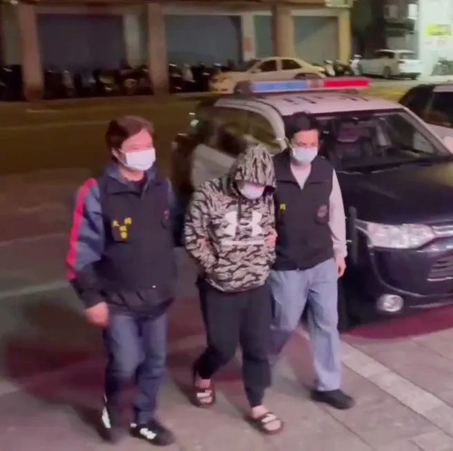 持藍波刀砍連男的許男被逮。(圖/警方提供)