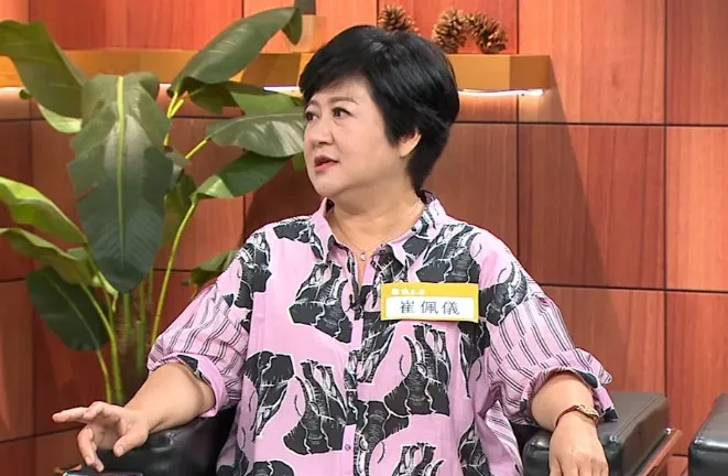 崔佩儀的母親查出心臟阻塞風險,進行心臟支架手術。(圖/年代提供)