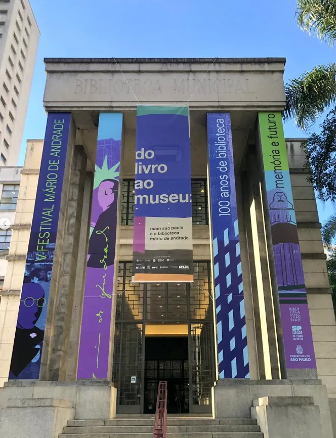 遇劫的巴西馬里奧·德·安德拉德圖書館。（圖／翻攝IG@bibliotecamariodeandrade）