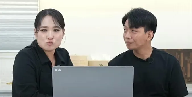 韓國廚師鄭智善近日看了陸綜《一飯封神》。(圖/翻攝YouTube 정지선의 칼있스마)