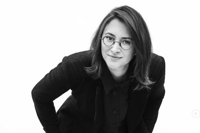 羅賓威廉斯女兒呼籲外界勿再傳AI生成的爸爸影片給她。（圖／翻攝IG zeldawilliams）