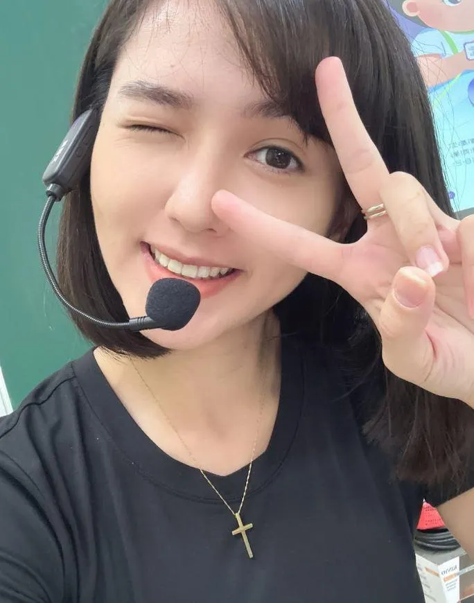 歆歆目前是一名小學老師。（圖／翻攝自歆歆Threads）