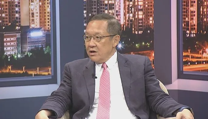 介文汲直言，伊朗戰術已從被動轉為主動出擊，美國在中東的影響力與戰略佈局正遭受嚴峻挑戰。（圖／中天新聞）