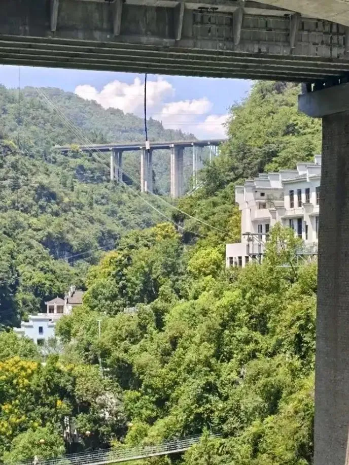該景區已暫停營業。(圖/翻攝海報新聞)