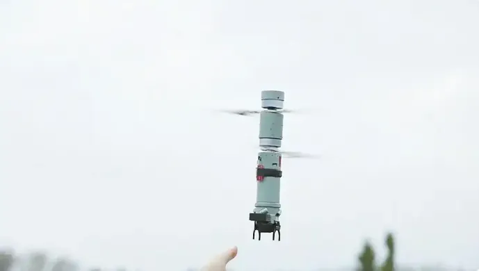 大陸披露一款新型微型無人機。(圖/翻攝《環球時報》)