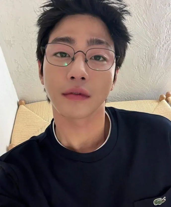 安孝燮驚吐曾一度想放棄當演員。（圖／翻攝IG imhyoseop）