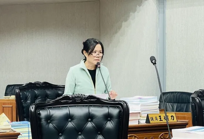台東綠島縣議員王姷力宣布下屆參選鄉長，22日卻因被檢舉涉貪遭移送。（圖／中國時報蕭嘉蕙攝）