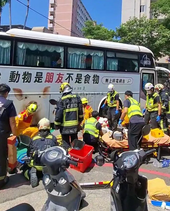 車禍現場。（圖／網友5269._.6925__2.0授權使用）