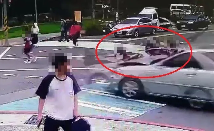 1年前的三峽車禍。（圖／翻攝畫面）