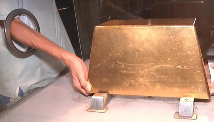 新北市黃金博物館鎮館之寶「大金磚」身價水漲船高。(資料照/中天新聞)