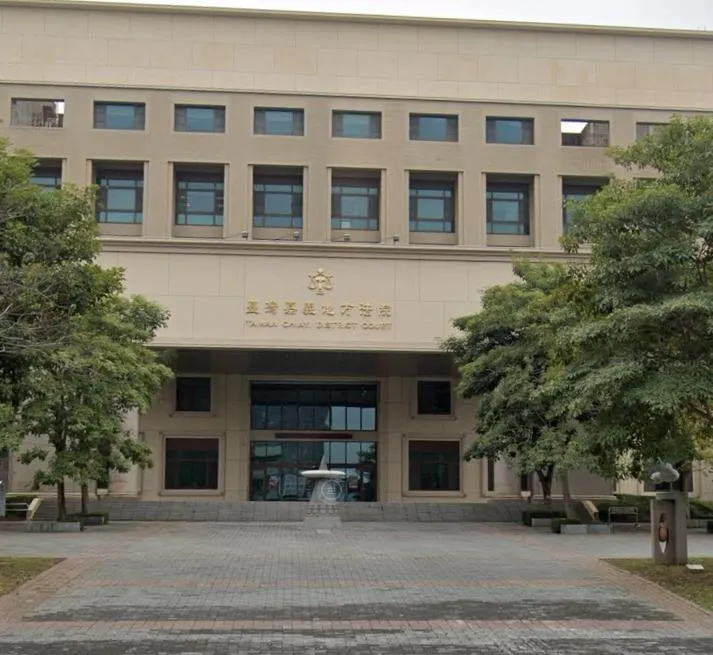 嘉義李姓看護仲介不滿高姓看護私下與雇主簽約，將高男個資傳至同業群組，嘉義地方法院依違反《個人資料保護法》判處李男2月徒刑。（圖／資料照）