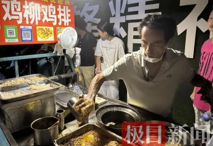 雞排哥李俊永。（圖/翻攝《極目新聞》）