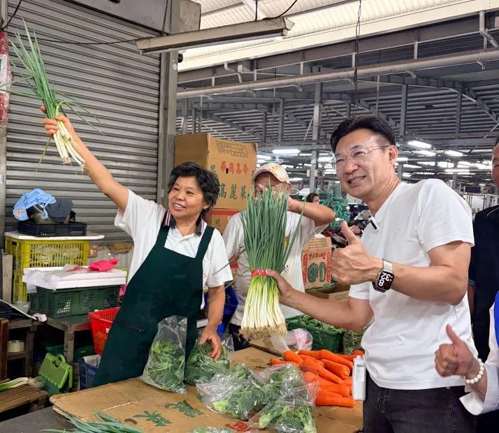 江啟臣在民調支持度上逼近四成。（圖／江啟臣競辦提供）