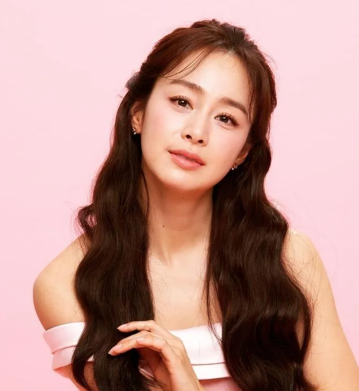 金泰希現在最渴望的是盡情拍戲，在作品中燃燒自己。（圖／翻攝IG kimtaehee99）