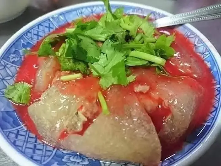 台東市寶桑路上的「廖媽媽肉圓」每天僅營業約3小時，照樣引來不少忠實饕客。（圖／翻攝自Facebook@廖媽媽肉圓）