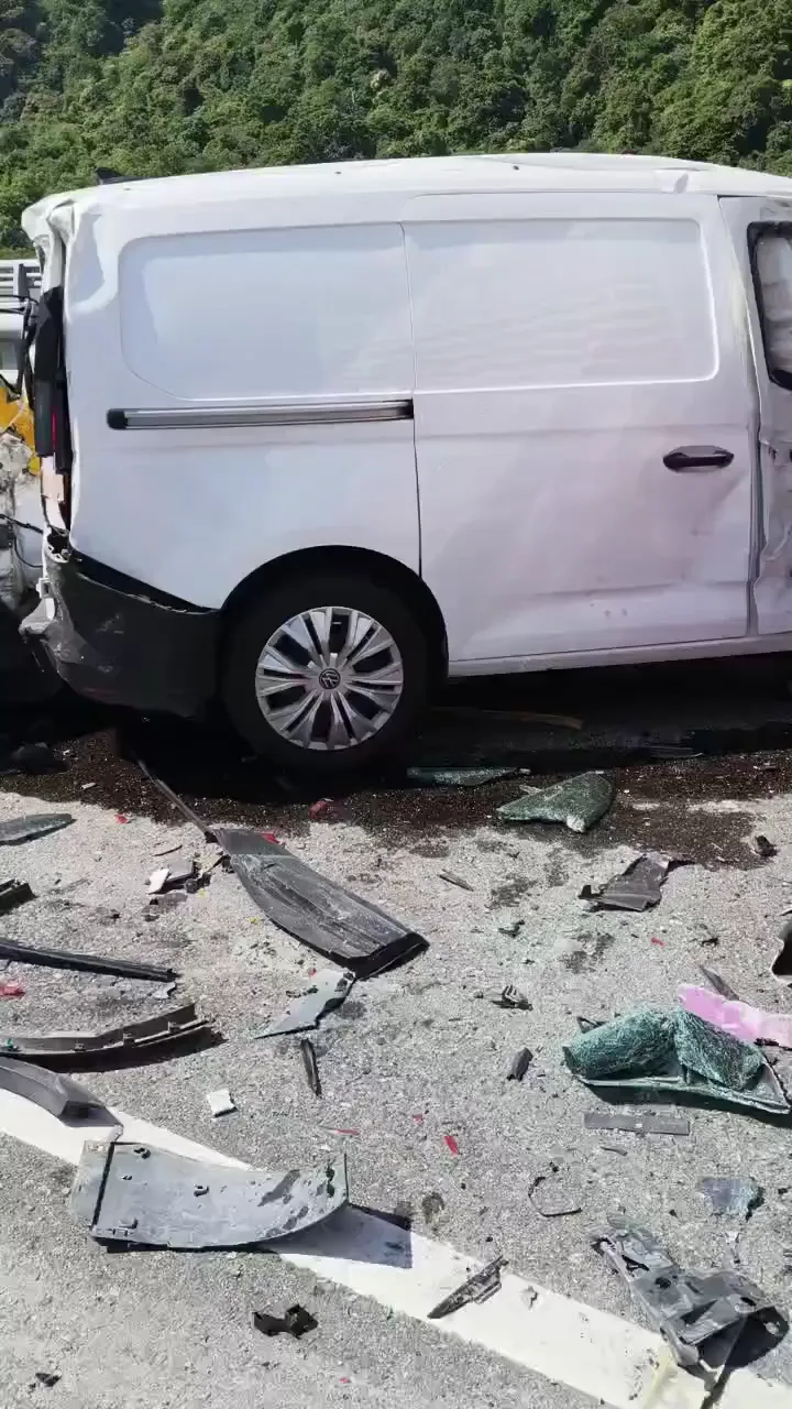 車禍現場。（圖／路況群組提供）