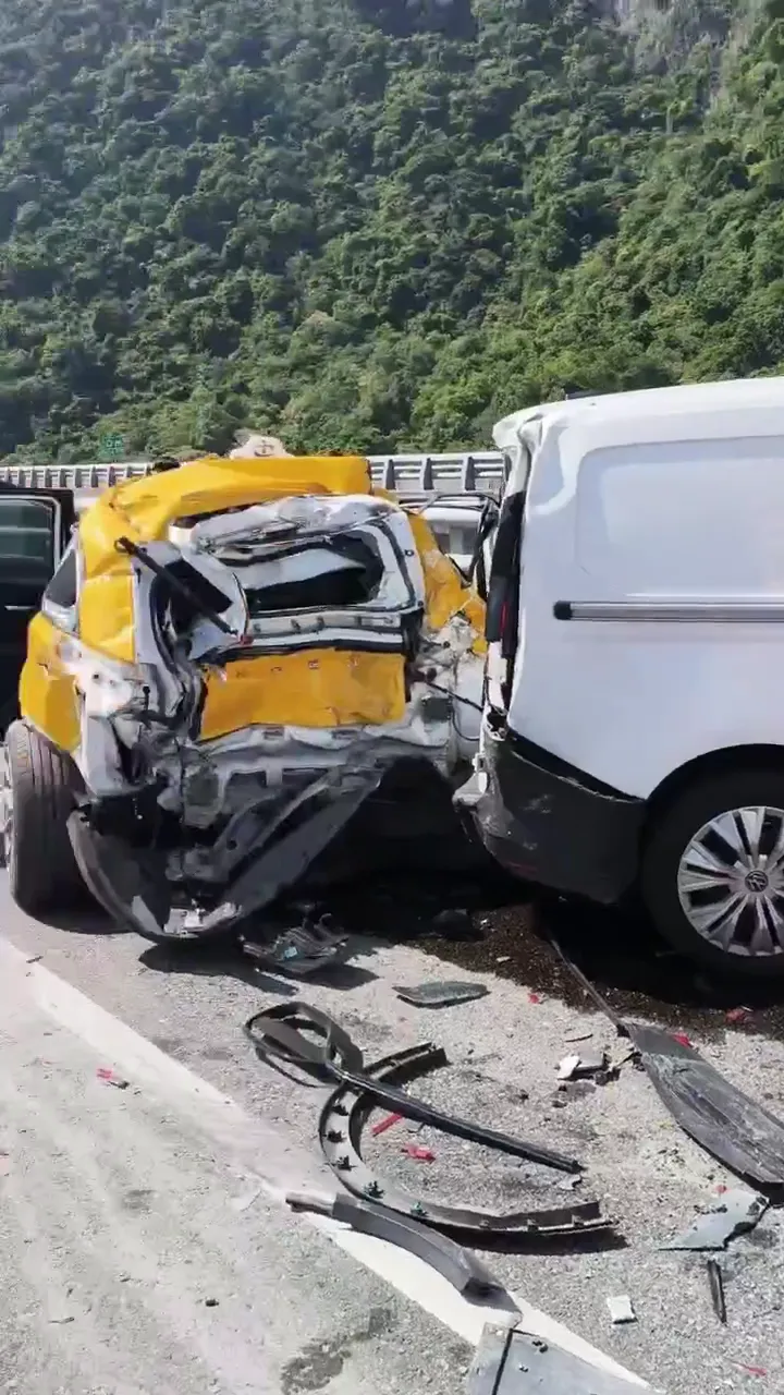 車禍現場。（圖／路況群組提供）