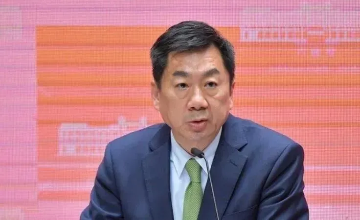 行政院前發言人陳宗彥接受廠商招待案,一審判決無罪(資料照片)