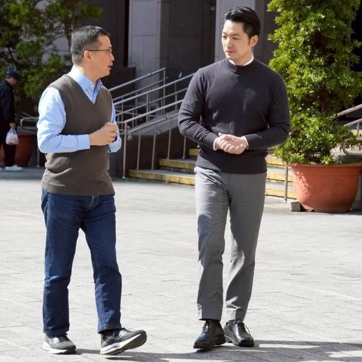 羅智強與蔣萬安就少子化議題進行意見交流。（圖／羅智強臉書）