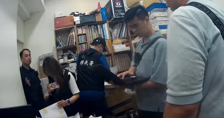 台中查獲國內首例跨國地下代孕生產鏈,安排泰國代理孕母至台灣生產。(圖/翻攝畫面)
