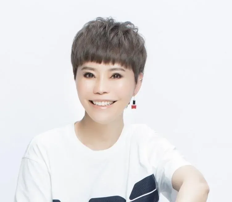 台語金曲歌后詹雅雯宣布將於3月2日「回鄉演出」。（圖／翻攝自詹雅雯臉書）