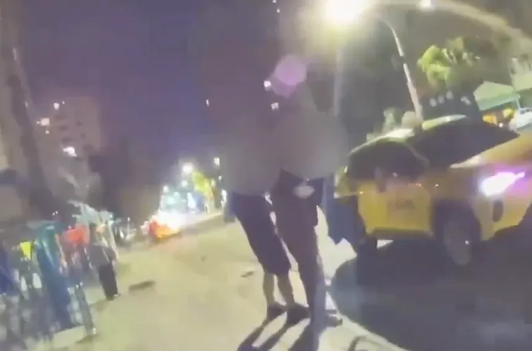 高雄市鳳山區昨（17）日深夜驚傳街頭鬥毆事件。（圖／警方提供）