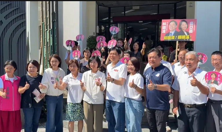 民進黨新北市長參選人蘇巧慧22日到宜蘭與縣長參選人林國漳等合體。（圖／蘇巧慧競辦提供）