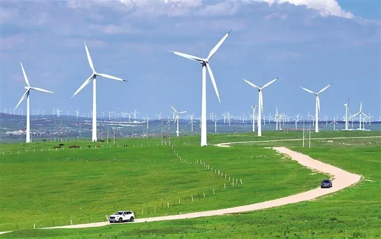 內蒙古烏蘭察布市「草原雲谷」實現大數據與綠電的深度融合。(圖/翻攝《新華社》)