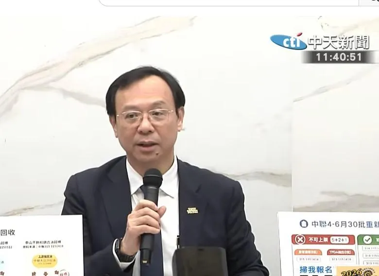 衛福部部長石崇良表示，19批油品及其相關產品即日起重新上架。（圖／翻攝畫面）