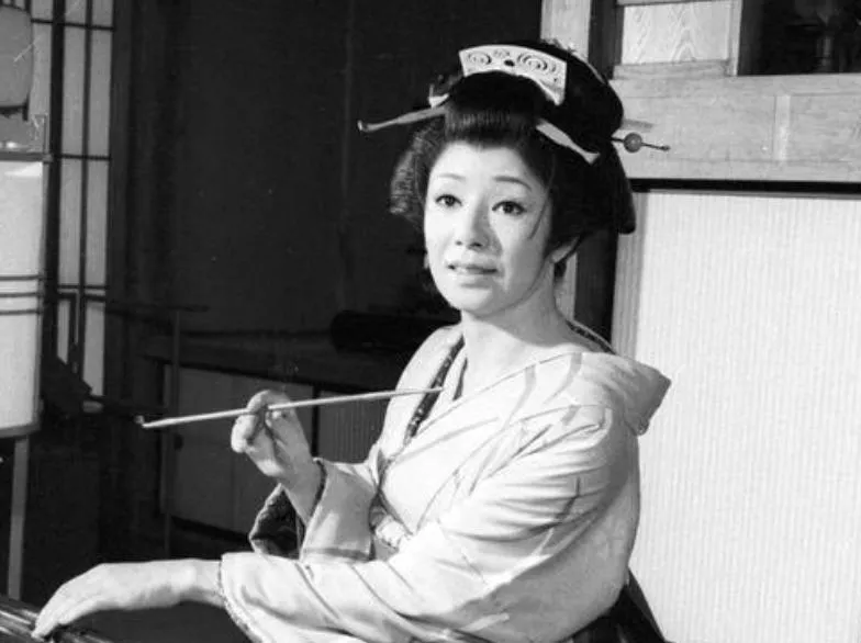 小川真由美晚年已與家人和演藝圈斷絕聯繫。(圖/翻攝X)