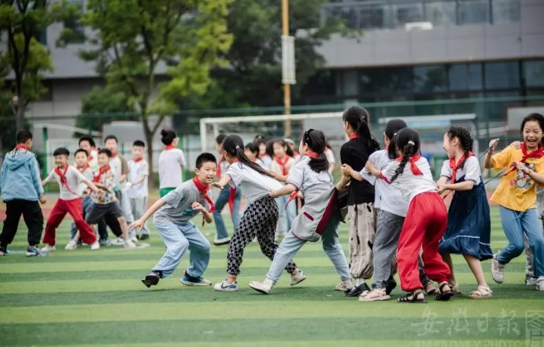 (圖/翻攝《安徽日報》)