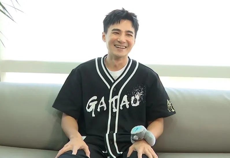 是元介為了貼近角色極限鍛鍊身材,體脂剩7%。(圖/記者 楊進明 攝)